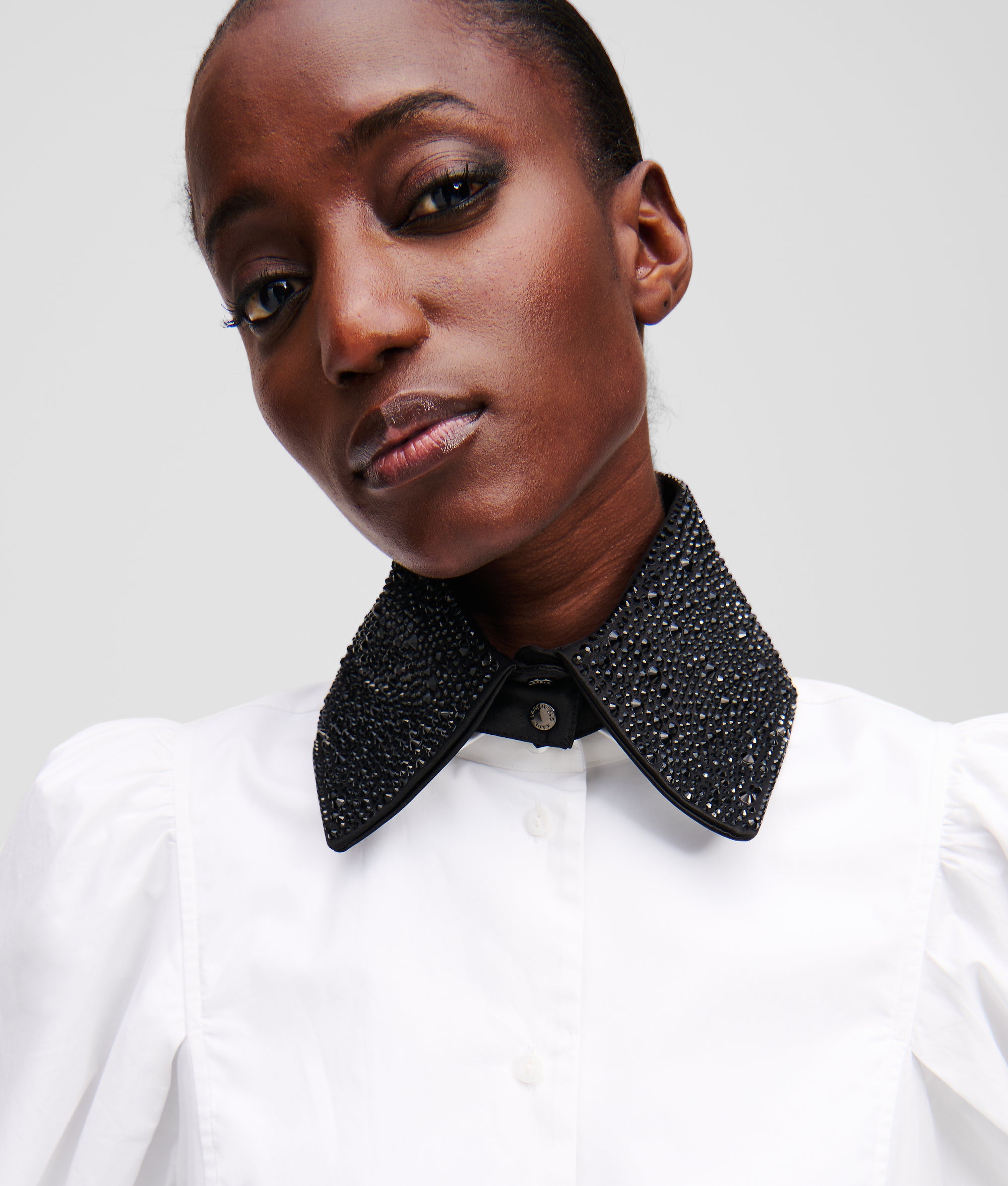 RHINESTONE COLLAR HANDPICKED BY HUN KIM - Image 2