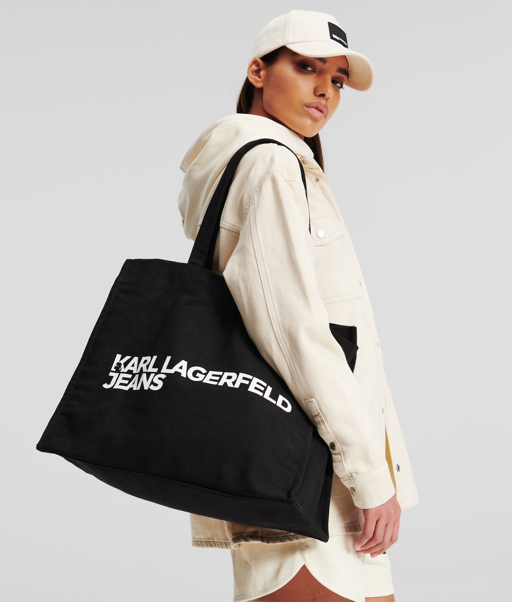 LOGO CANVAS SHOPPER - Image 2