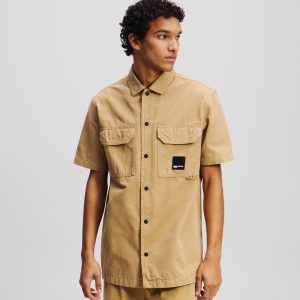 SHORT-SLEEVED BUTTON-UP SHIRT