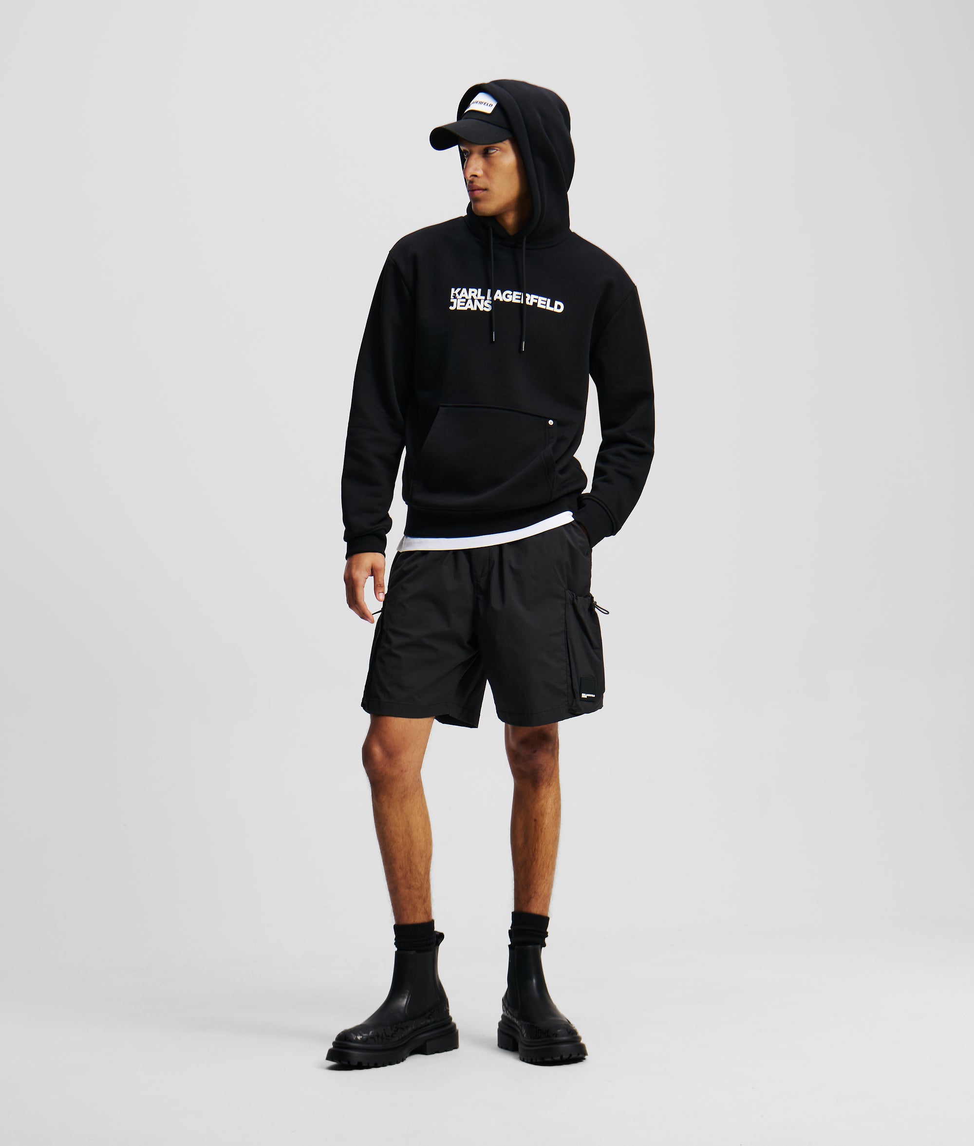 LOGO HOODIE - Image 4