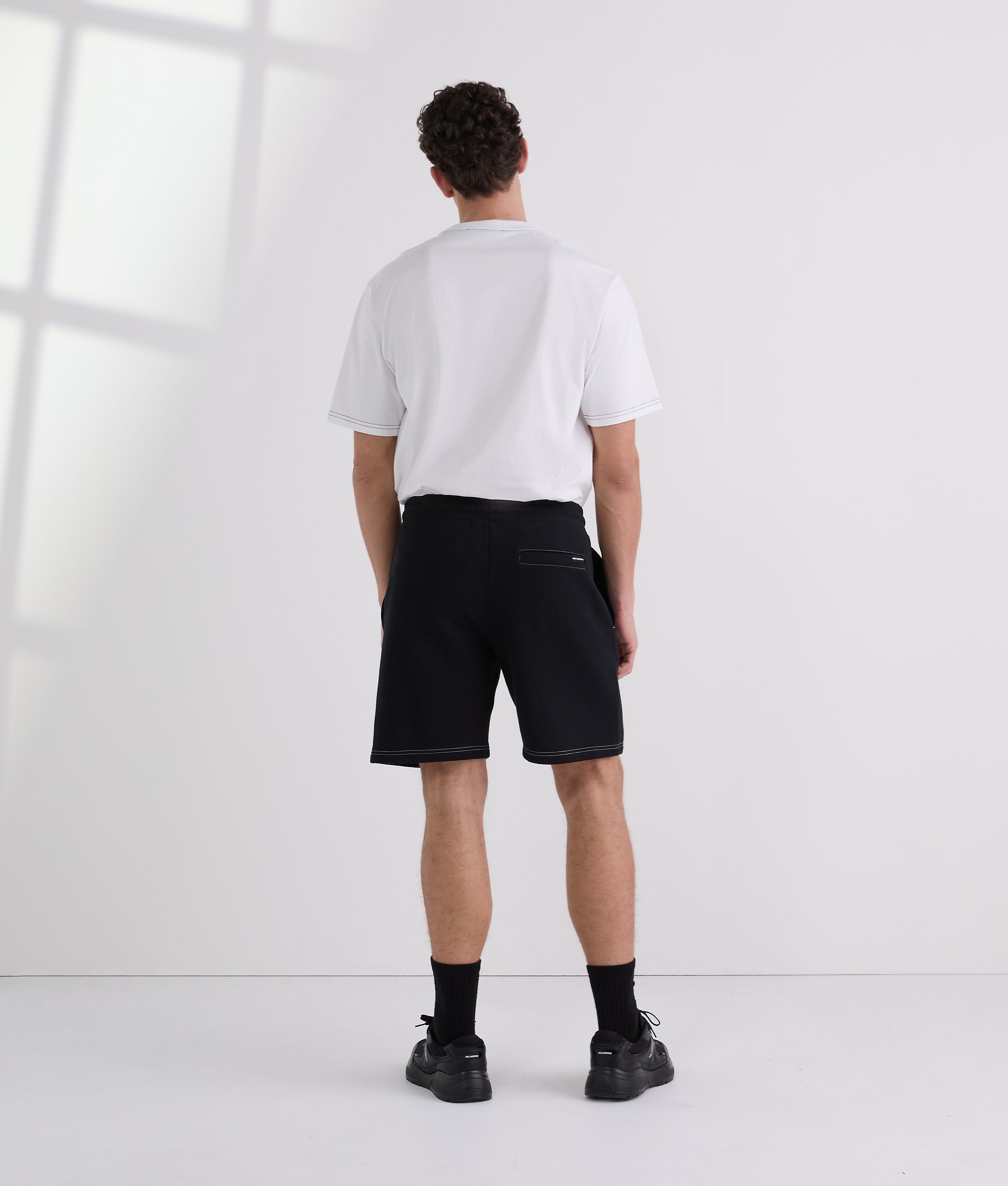CONTRAST STITCH SHORTS - Image 3