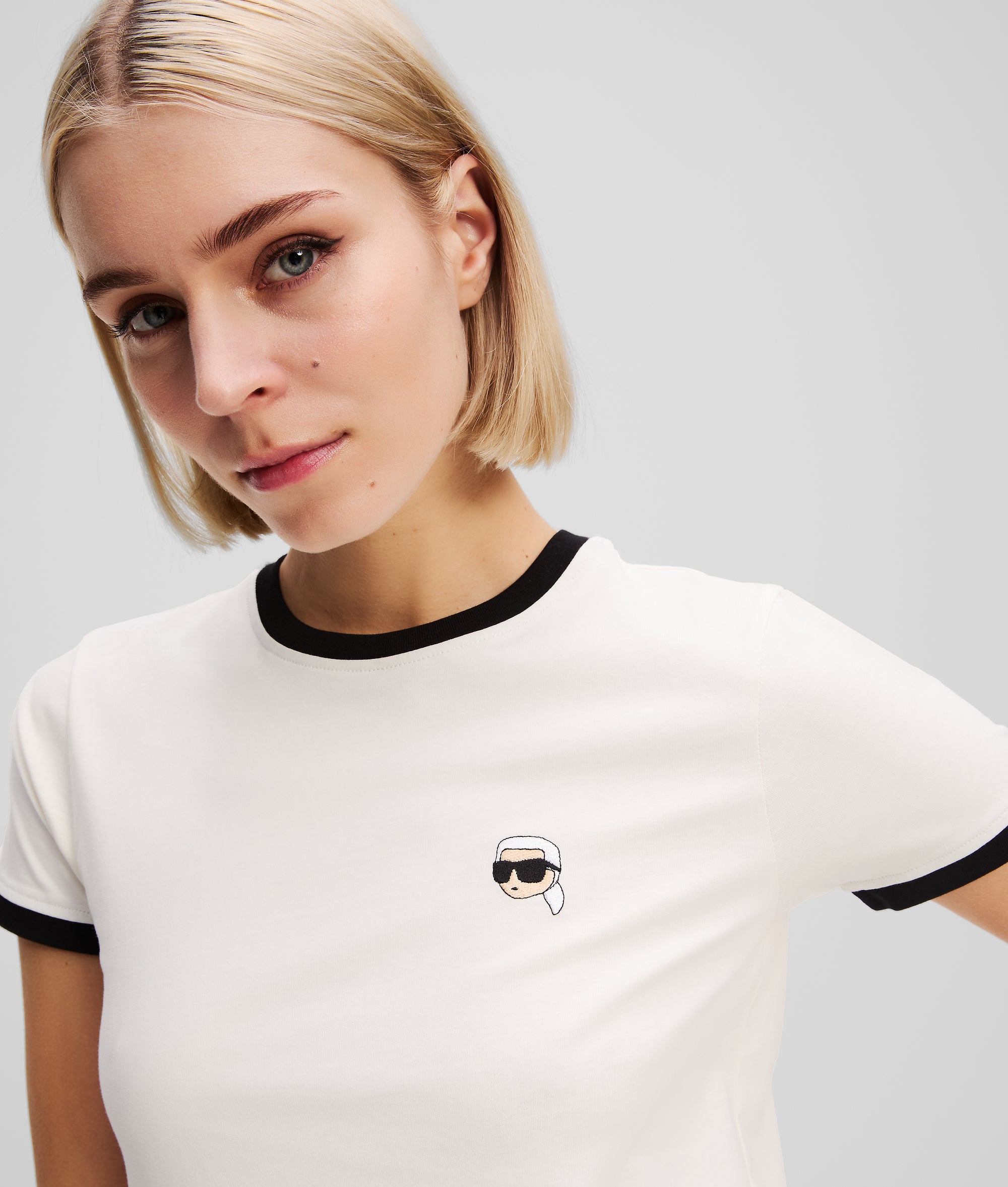 IKON CONTRAST PIPING T-SHIRT - Image 3