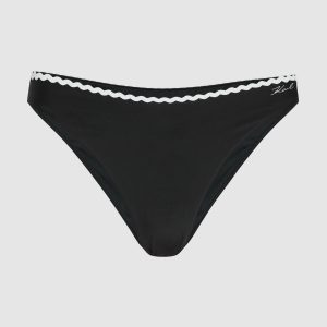 Scallop bikini bottoms