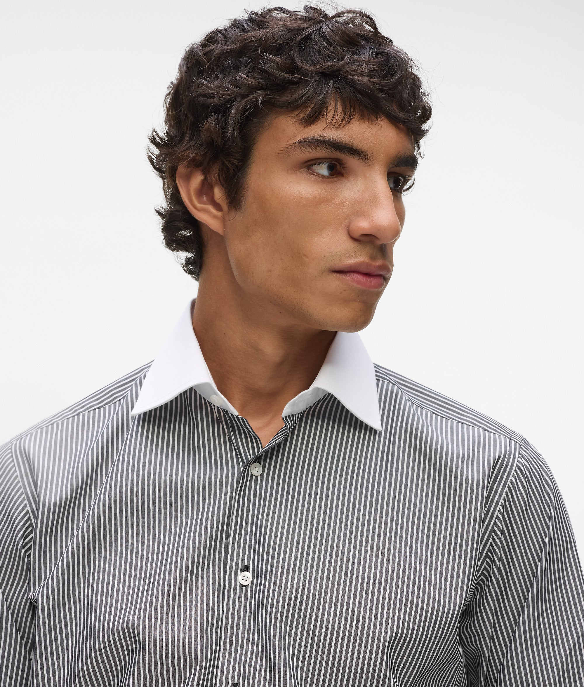 Contrast collar and cuffs shirt - Image 2