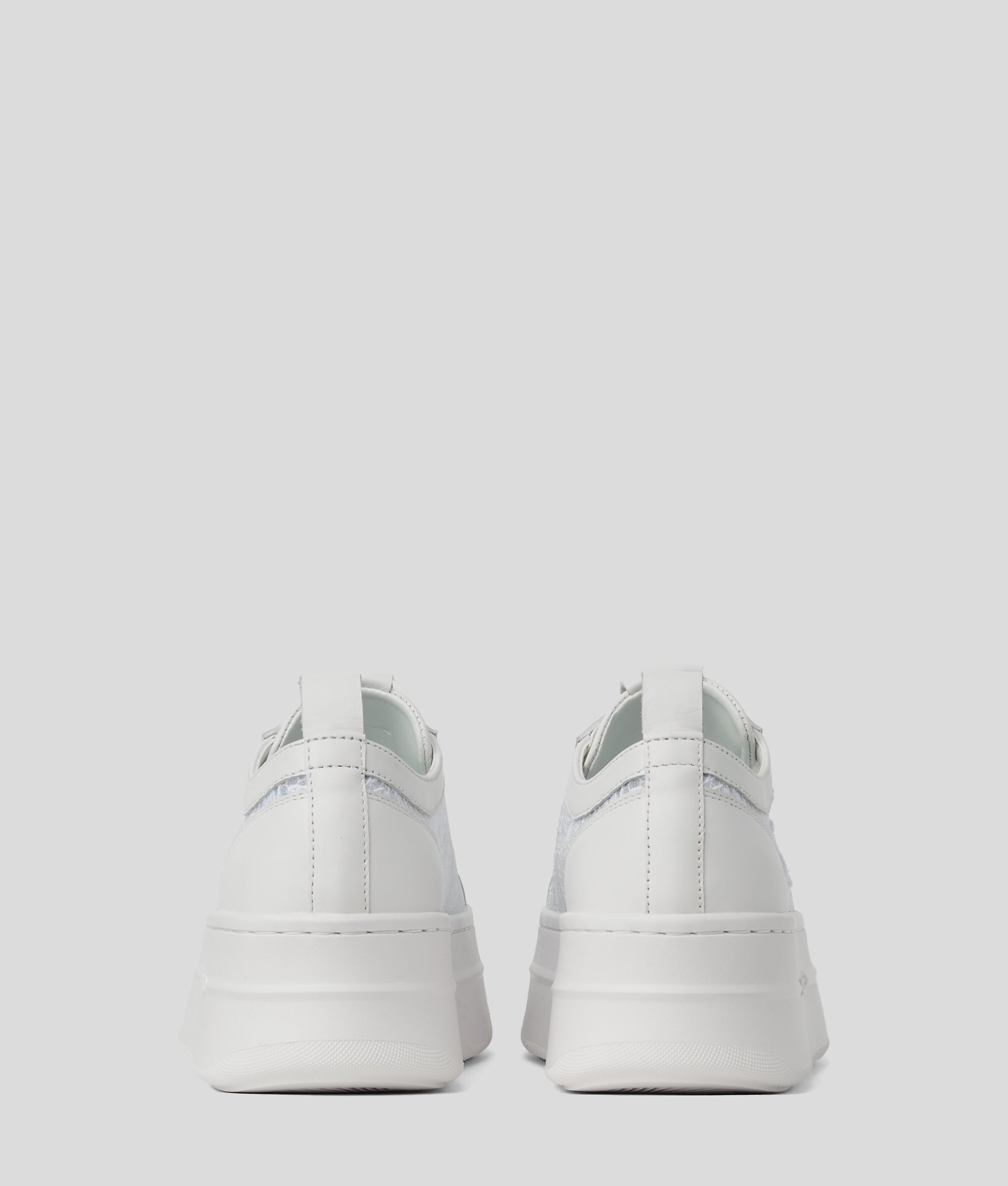 KOBE SIGNATURE SNEAKERS - Image 3